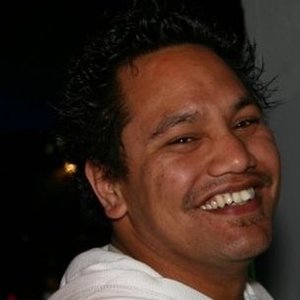 SamWoods-0b060a's avatar